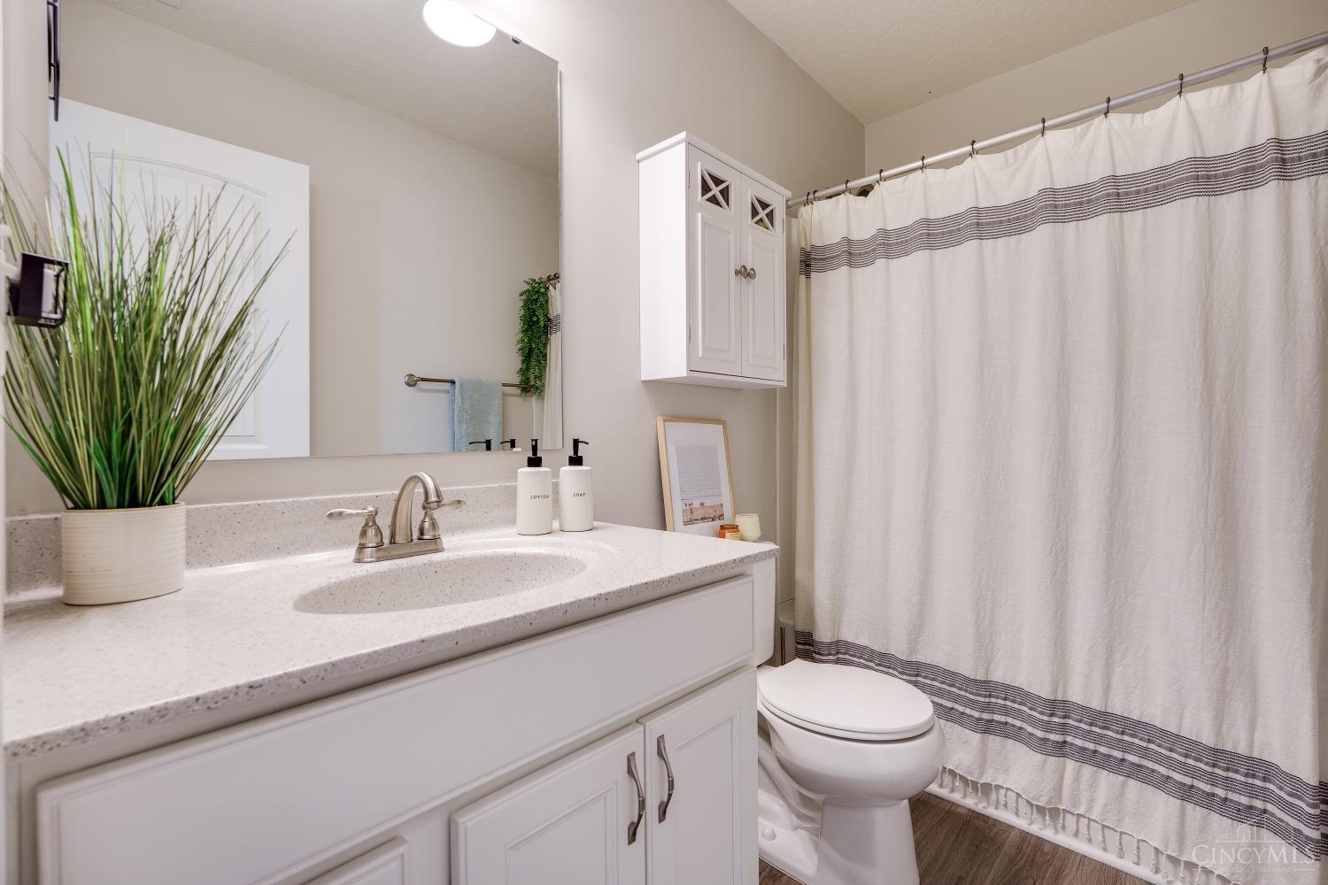 60 Old Pond Road, Springboro, Ohio image 30
