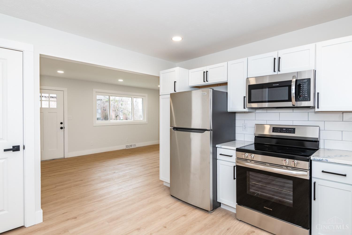 1060 St Clair Avenue, Hamilton, Ohio image 7
