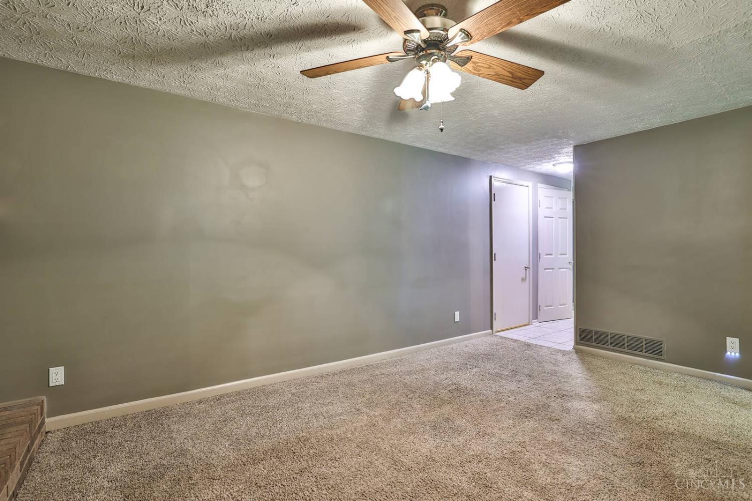 136 Country View Drive, Harrison, Ohio image 10