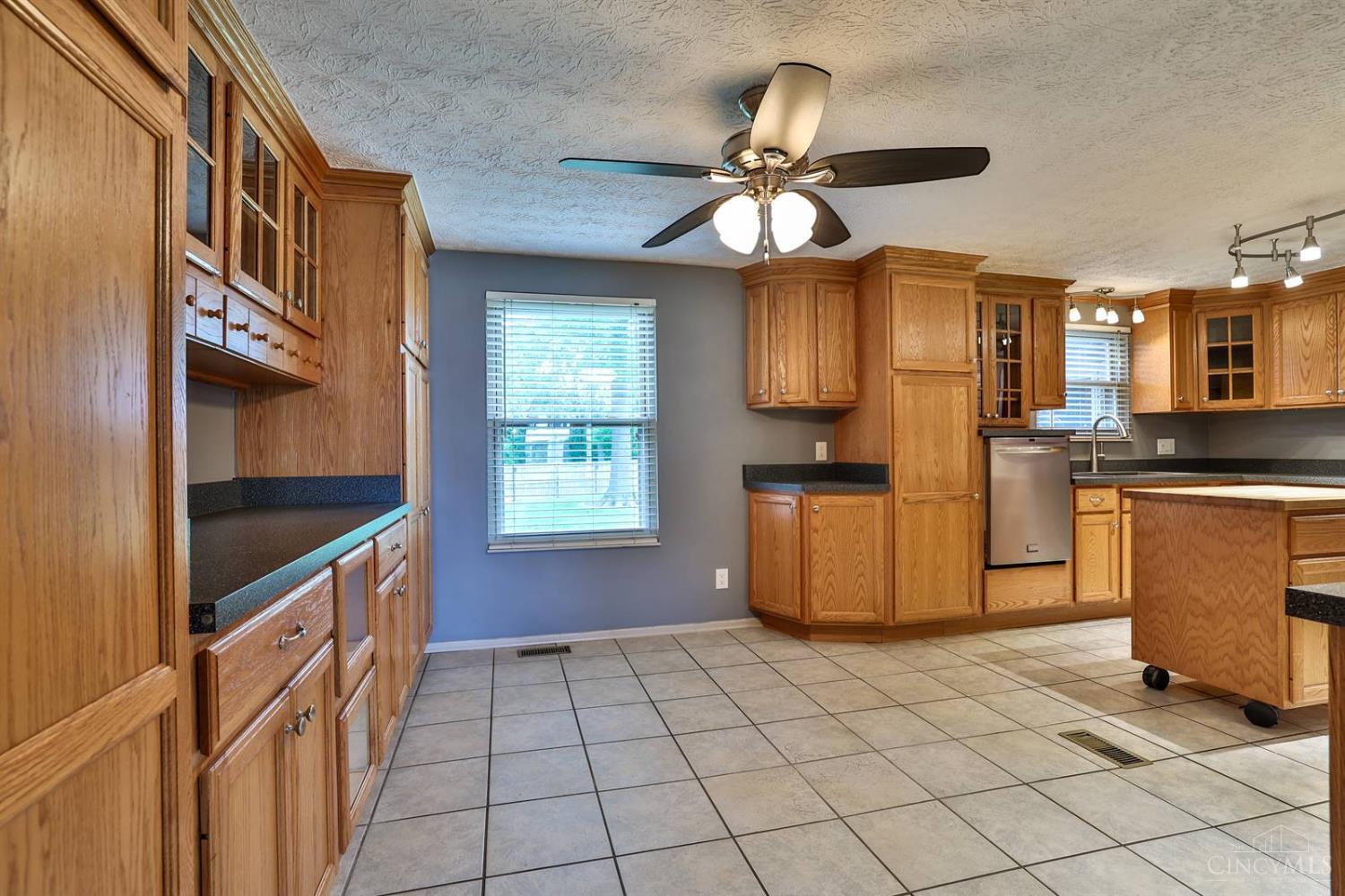 136 Country View Drive, Harrison, Ohio image 17