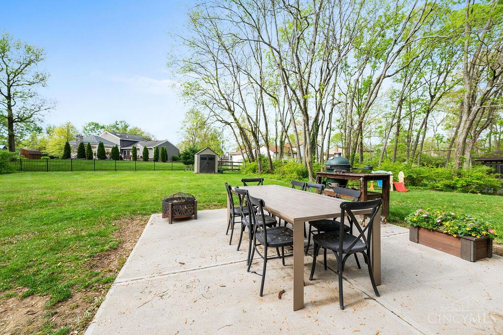 7492 Whitehall Circle, West Chester, Ohio image 45