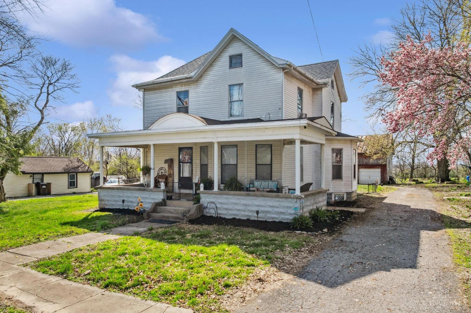 13 S High Street, Martinsville, Ohio image 4
