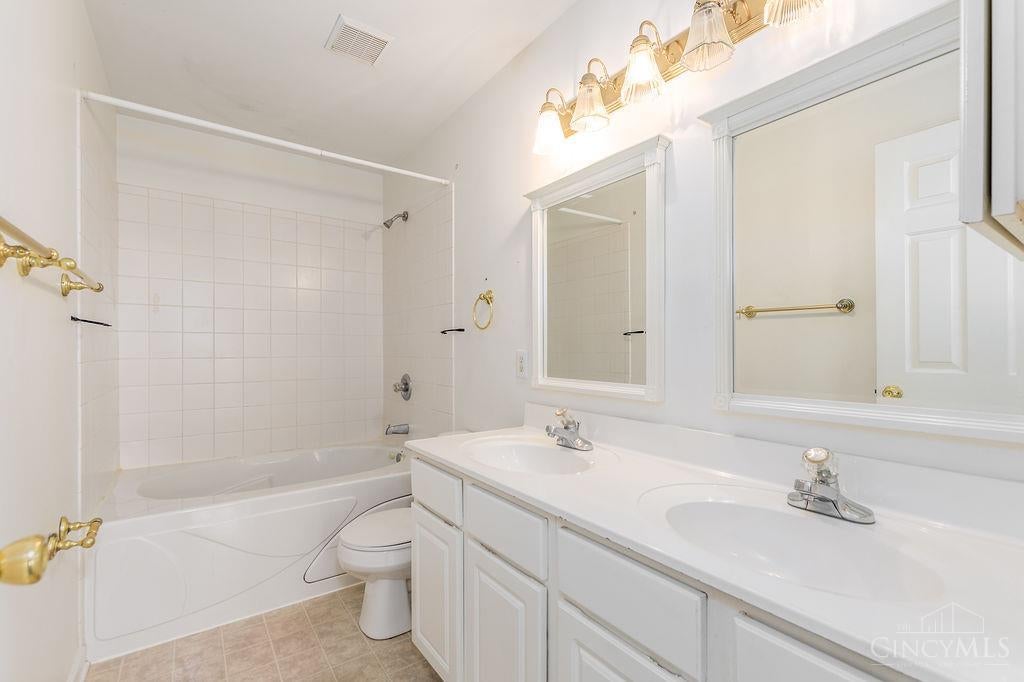 11 Providence Drive 6