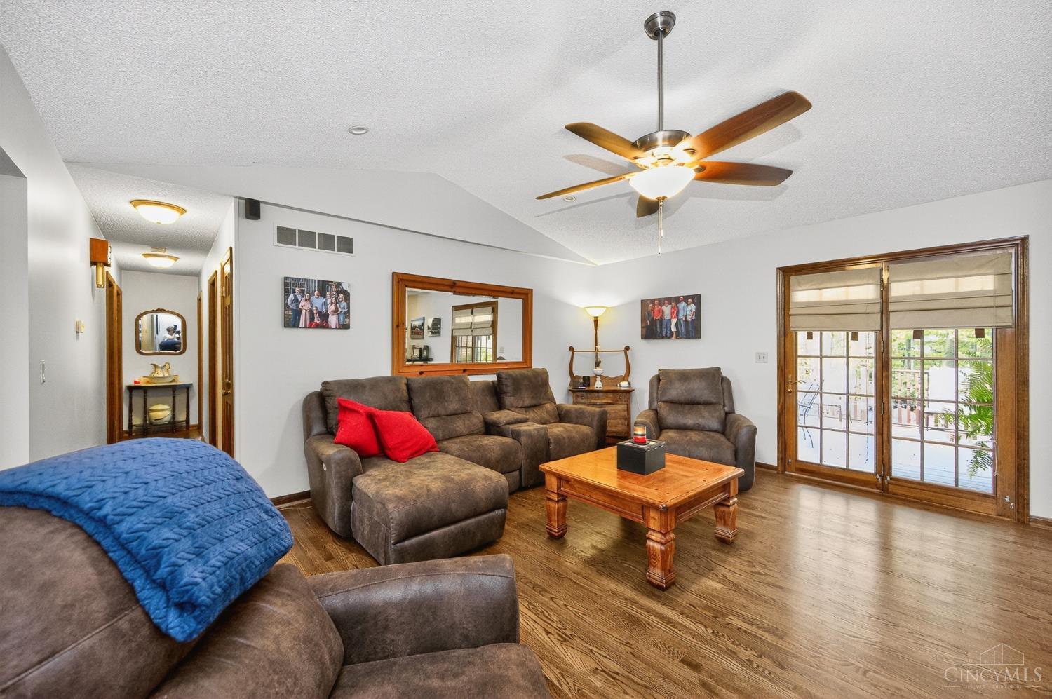 826 Turtlecreek Union Road