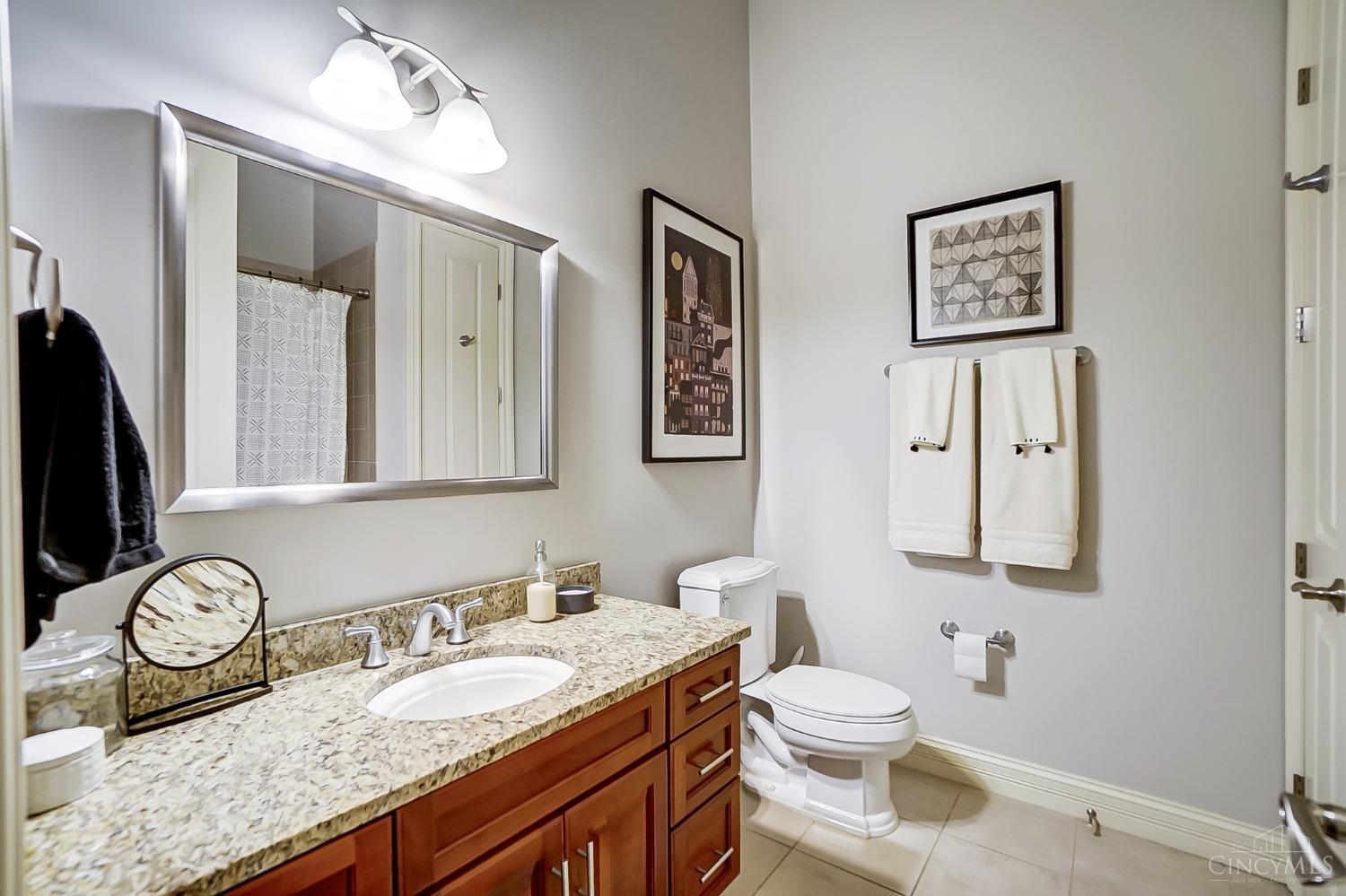 1125 Saint Gregory Street #302, Cincinnati, Ohio image 31