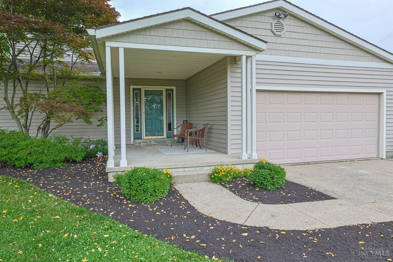2940 Timberview Drive