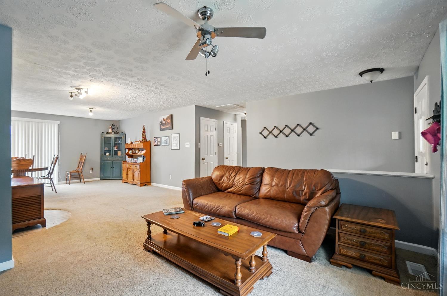 405 Huntley Court, Lebanon, Ohio image 10