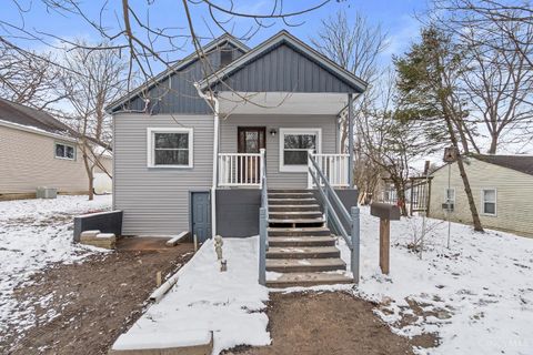 Photo of 105 Welch Road, Morrow, OH 45152 (MLS # 1869526)