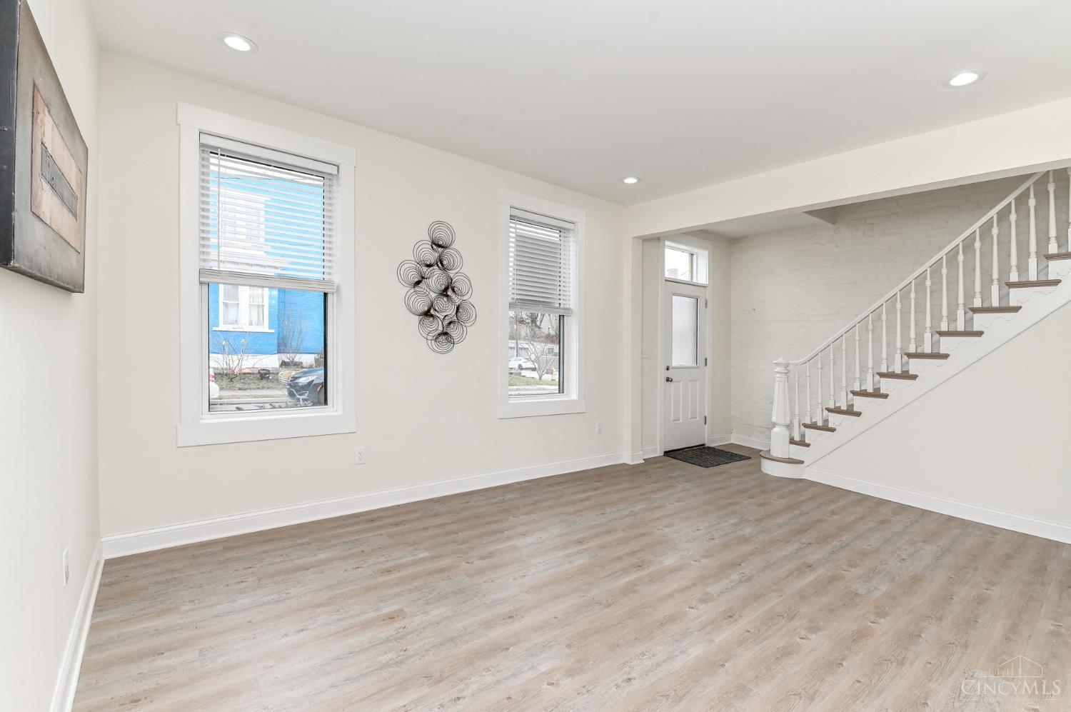 4249 Chambers Street