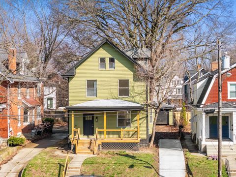 Homes For Sale - 2030 Elm Avenue<br/> Norwood, OH 45212