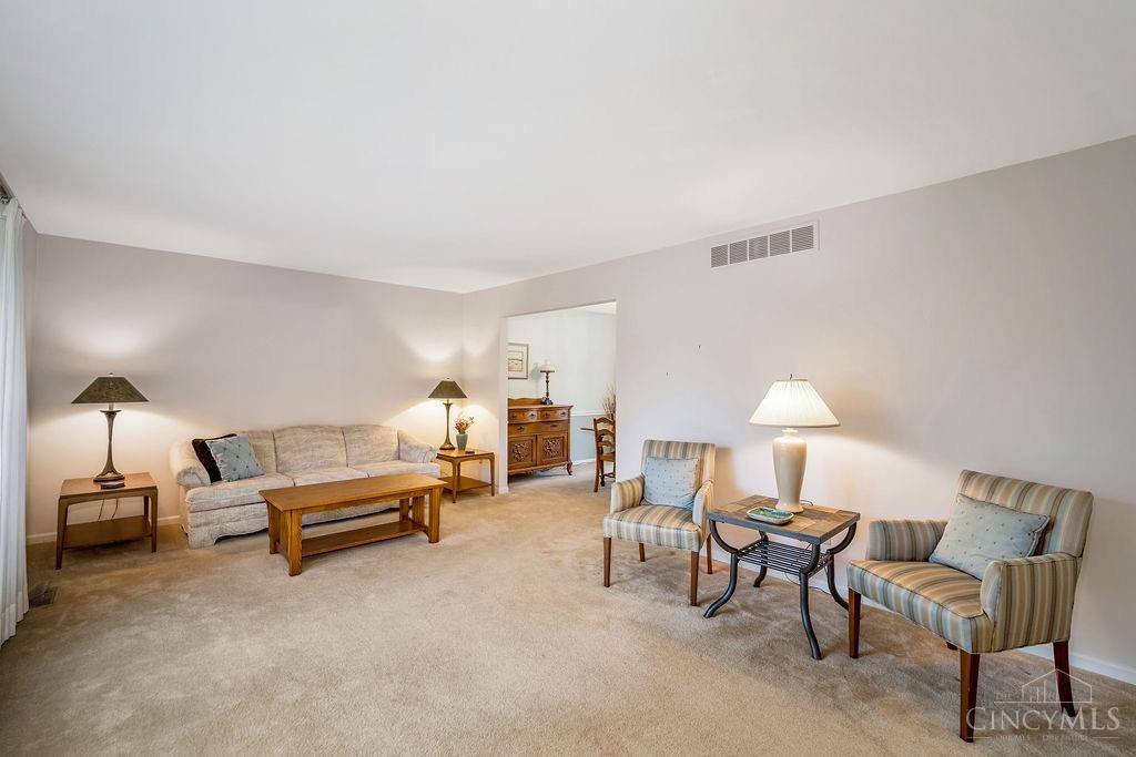 17 Quail Ridge Drive, Oxford, Ohio image 2