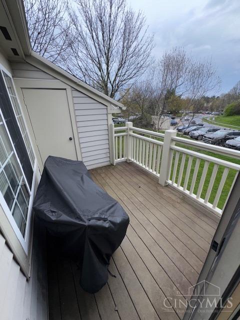 9940 Regatta Dr Dr, Colerain Twp, Ohio image 22
