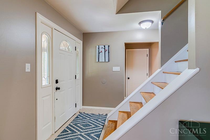 5558 Foxrun Court