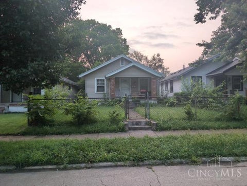 Homes For Sale - 574 Gramont Avenue<br/> Dayton, OH 45402