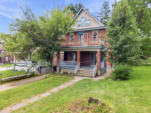 Homes For Sale - 3070 Wardall Avenue<br/> Cincinnati, OH 45211