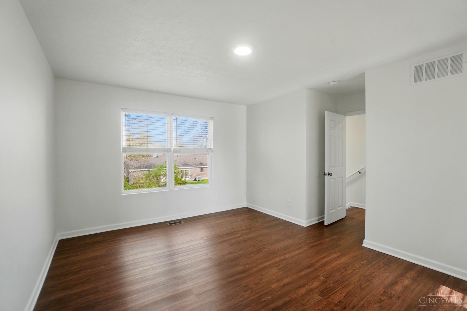 11051 Labelle Avenue, Blue Ash, Ohio image 22