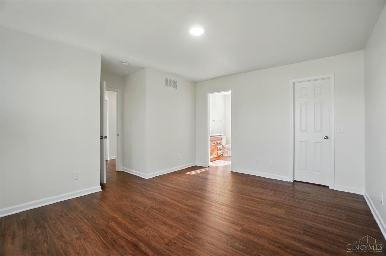 11051 Labelle Avenue, Blue Ash, Ohio image 23