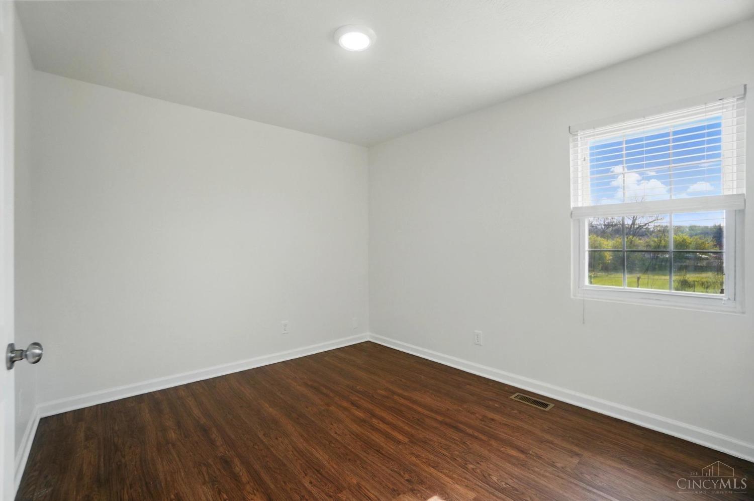 11051 Labelle Avenue, Blue Ash, Ohio image 28