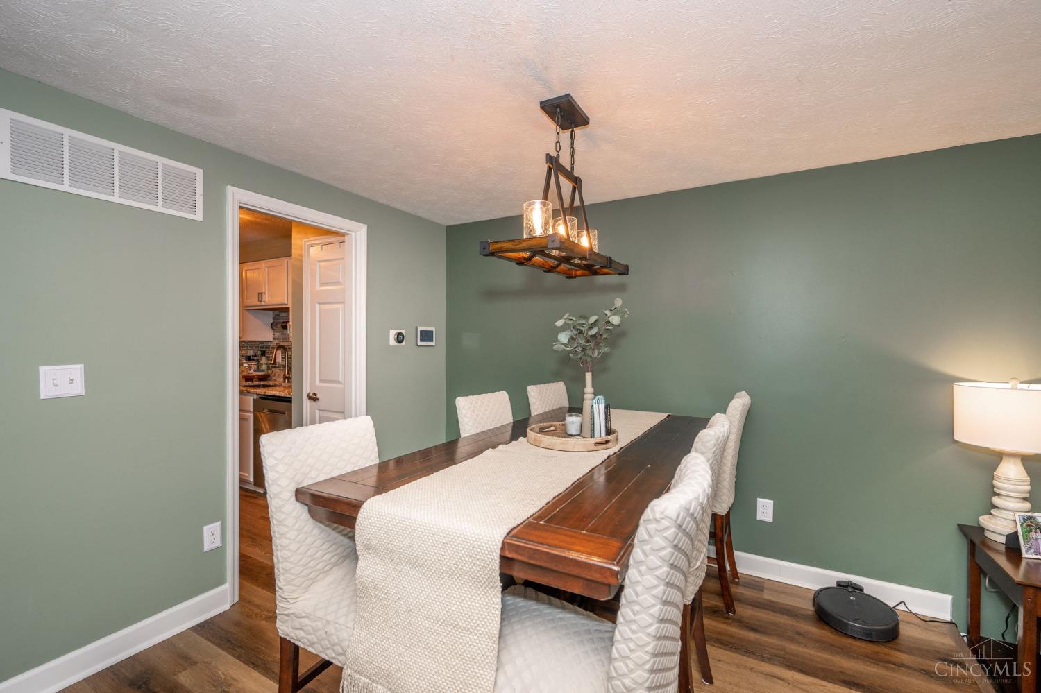 828 Woodlyn Drive #143, Anderson Twp, Ohio image 13