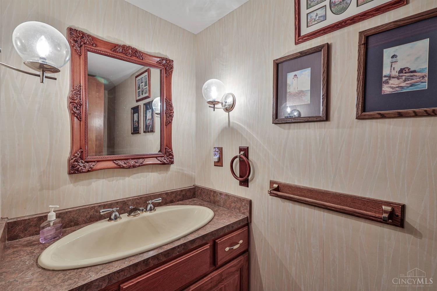 6310 Starvue Drive, Green Twp, Alabama image 38