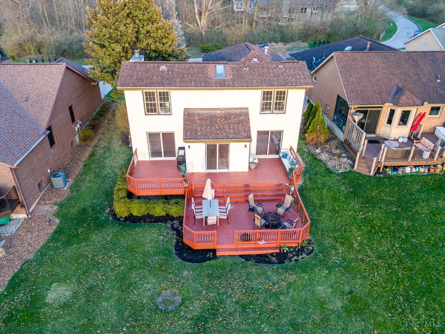 5281 Woodcliff Court, West Chester, Ohio image 8