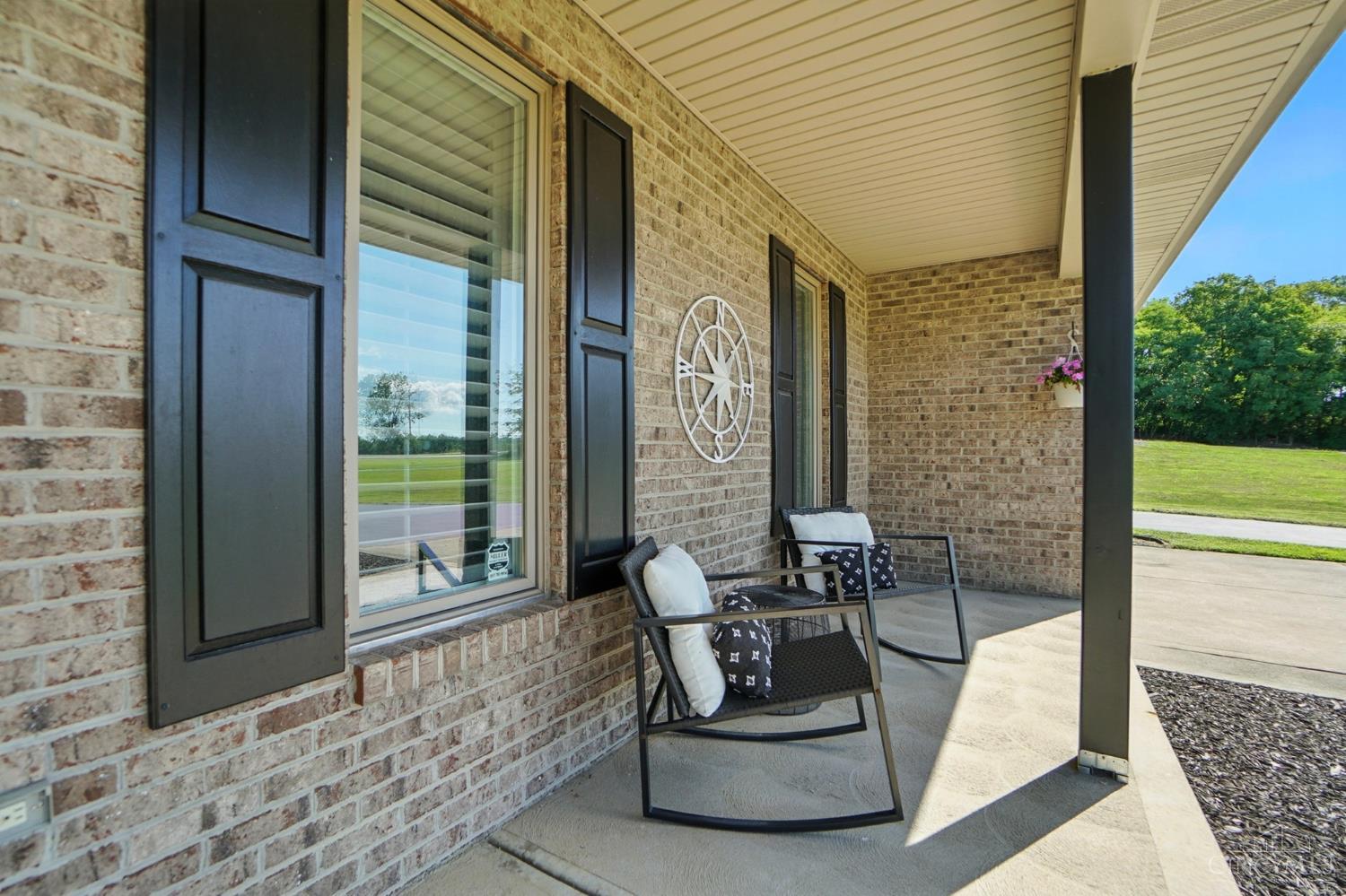 Oregonia, Ohio 45054, United States, 3 Bedrooms Bedrooms, ,3 BathroomsBathrooms,Residential,Pending,198351