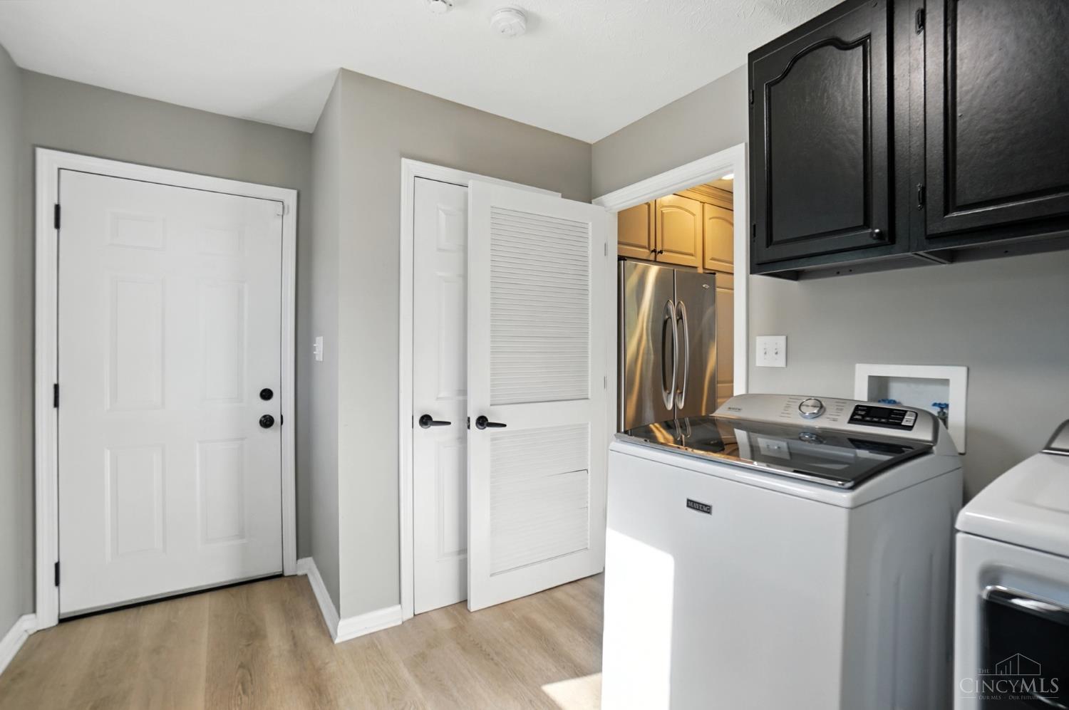 Oregonia, Ohio 45054, United States, 3 Bedrooms Bedrooms, ,3 BathroomsBathrooms,Residential,Pending,198351