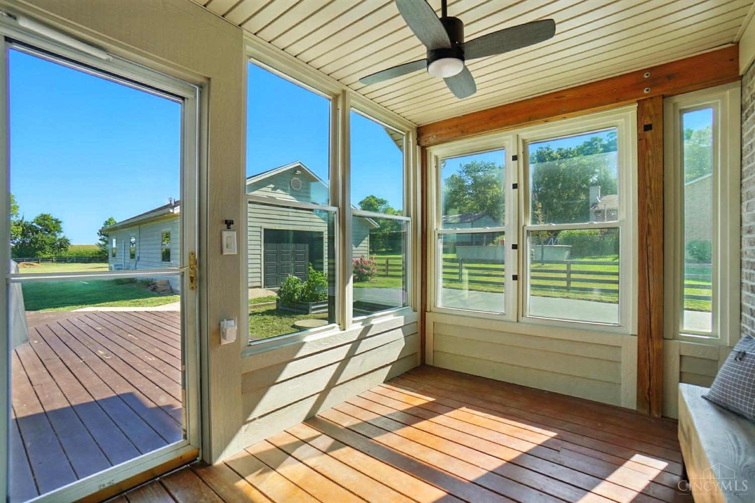 Oregonia, Ohio 45054, United States, 3 Bedrooms Bedrooms, ,3 BathroomsBathrooms,Residential,Pending,198351