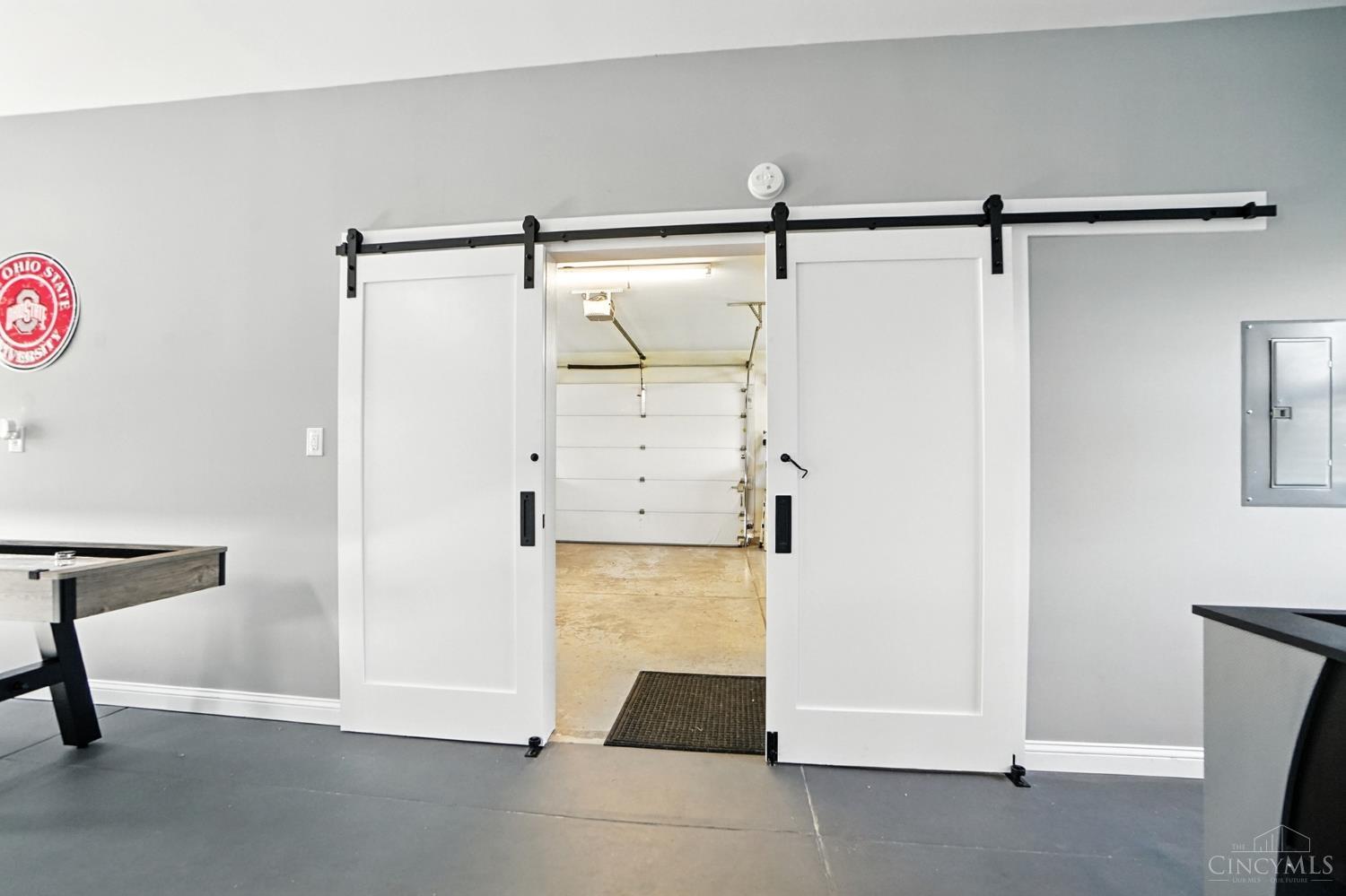 Oregonia, Ohio 45054, United States, 3 Bedrooms Bedrooms, ,3 BathroomsBathrooms,Residential,Pending,198351