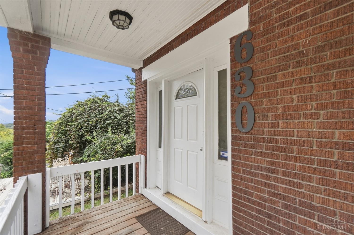 630 Straight Street