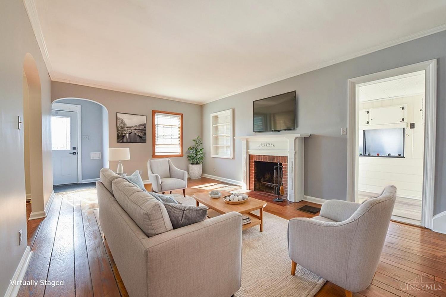 2522 Moundview Drive