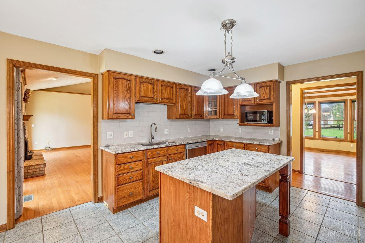 4702 Creekstone Ridge, Goshen Twp, Ohio image 14