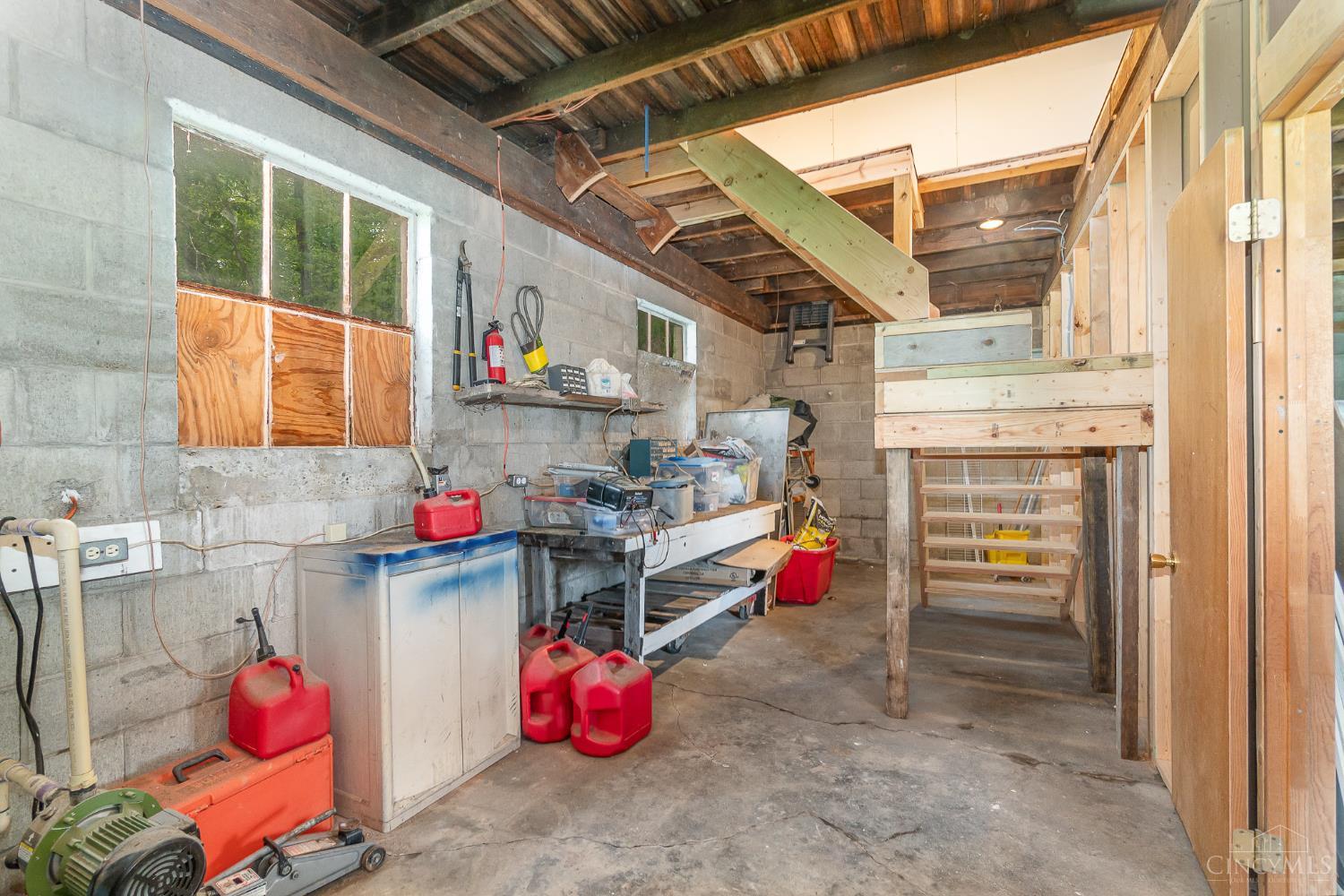2490 Bauer Road, Batavia Twp, Ohio image 17