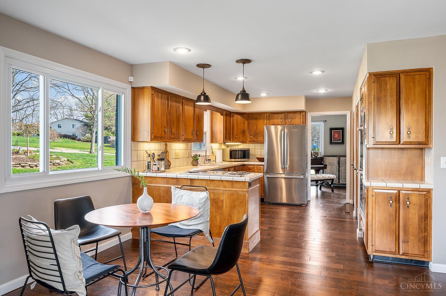 9523 Croton Drive, Montgomery, Ohio image 8