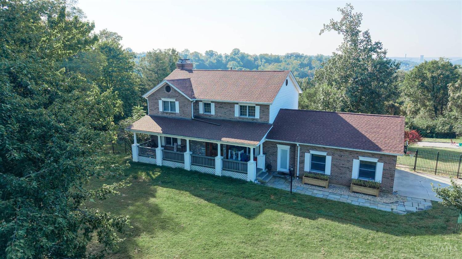 2113 Beech Cove