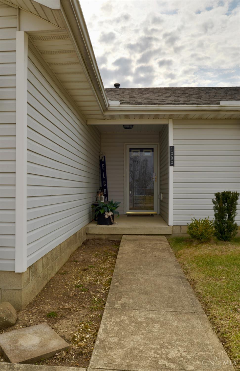 1303 Willow Forge Court, Lebanon, Ohio image 8