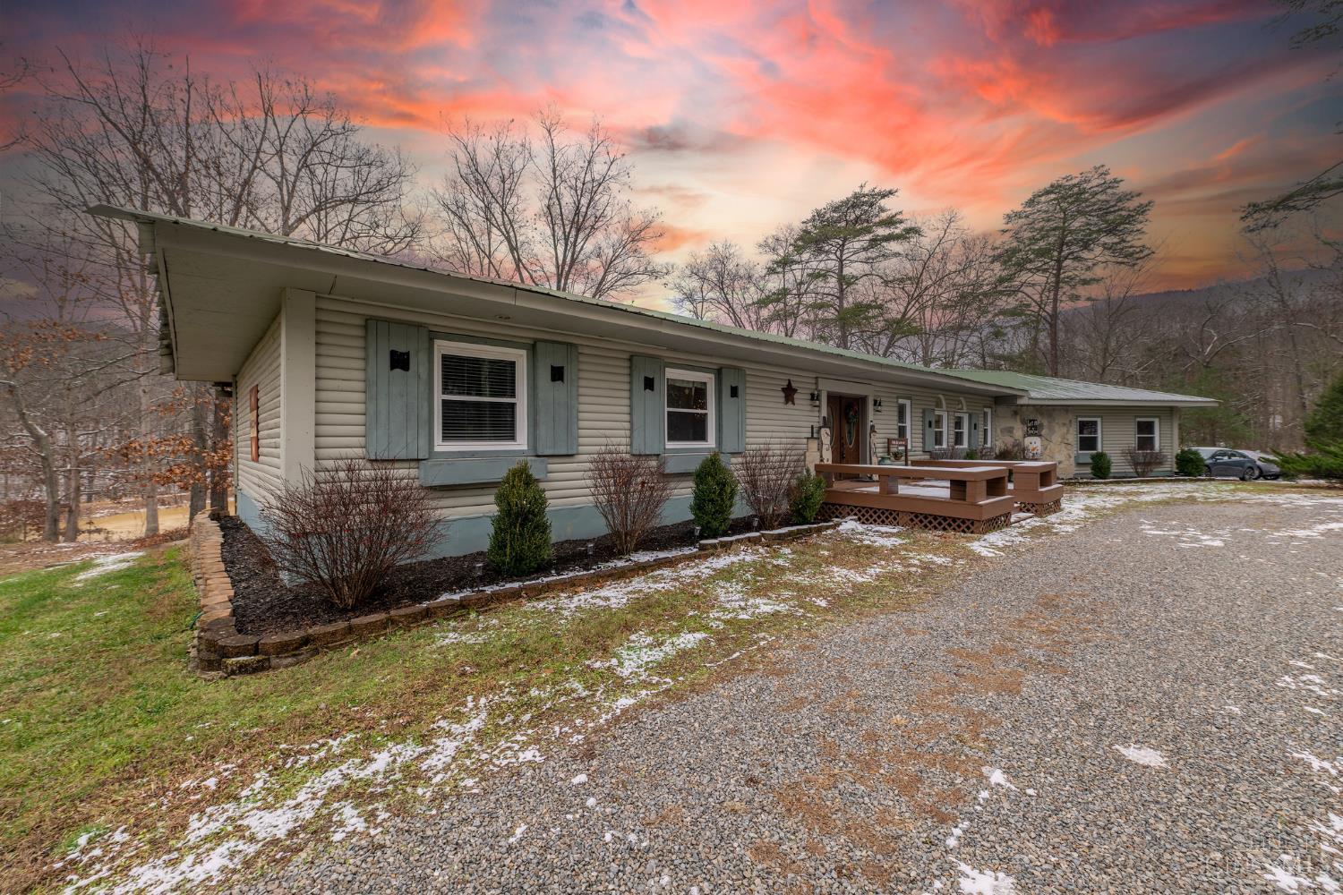 1056 Nace Corner Road