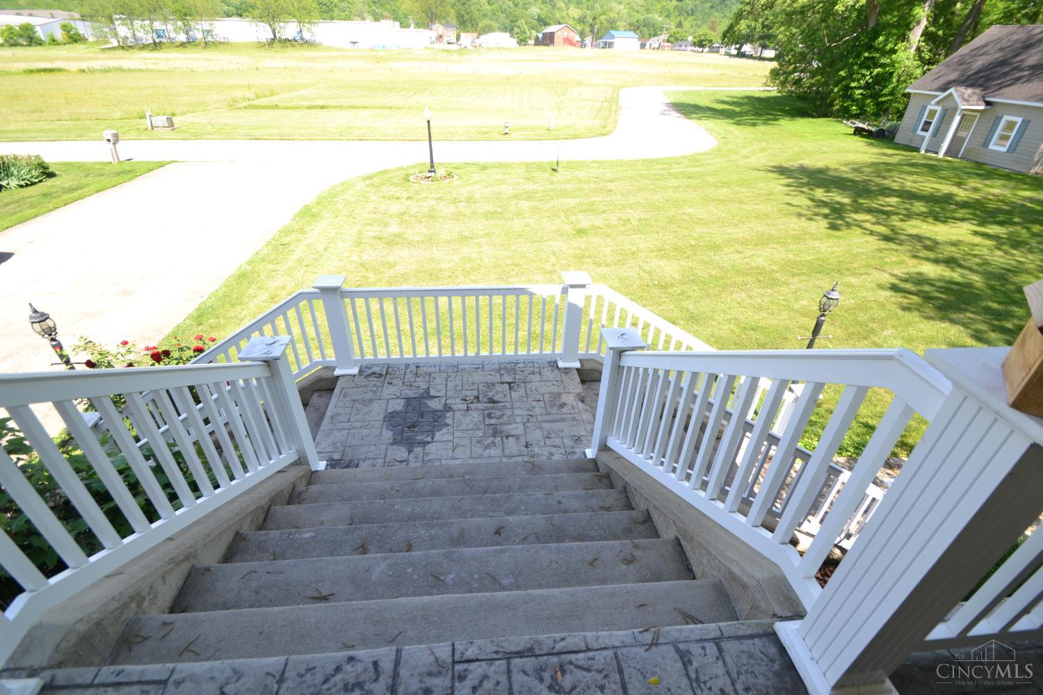 633 Robins Way, Ripley, Ohio image 10