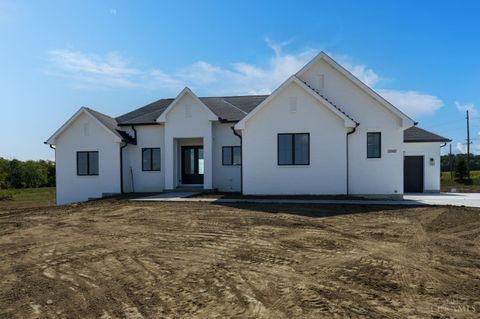 Photo of 3562 Aniston Court, Clearcreek Township, OH 45036 (MLS # 1856173) Photo of 3562 Aniston Court, Clearcreek Township, OH 45036 (MLS # 1856173)