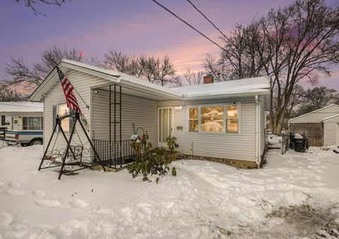 Photo of 6760 Bursal Court, Cincinnati, OH 45230 (MLS # 1867344)