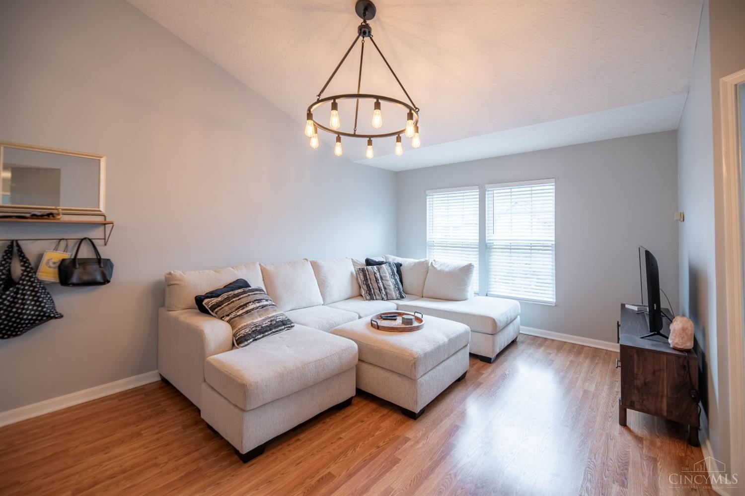 7199 Fieldstone Court #2E, Sharonville, Ohio image 5