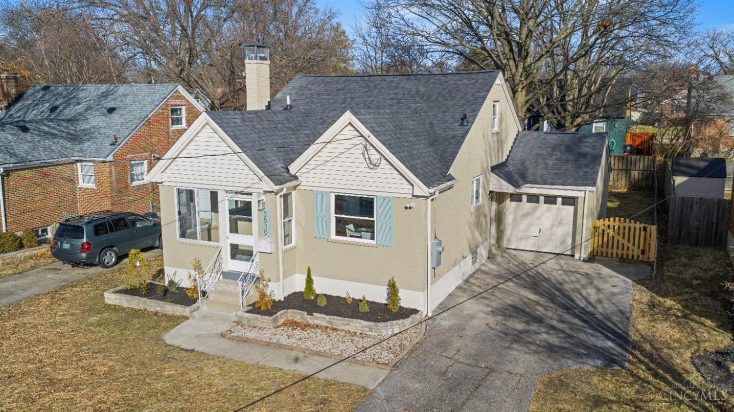 3830 S Broadlawn Circle