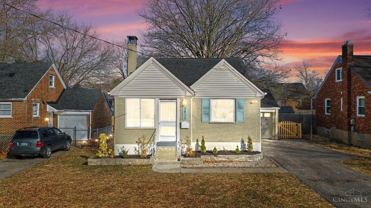 3830 S Broadlawn Circle