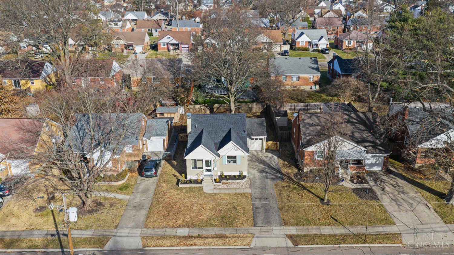 3830 S Broadlawn Circle