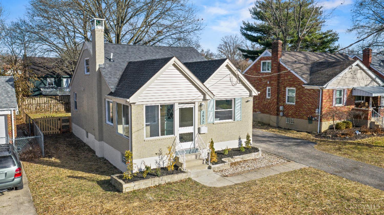 3830 S Broadlawn Circle