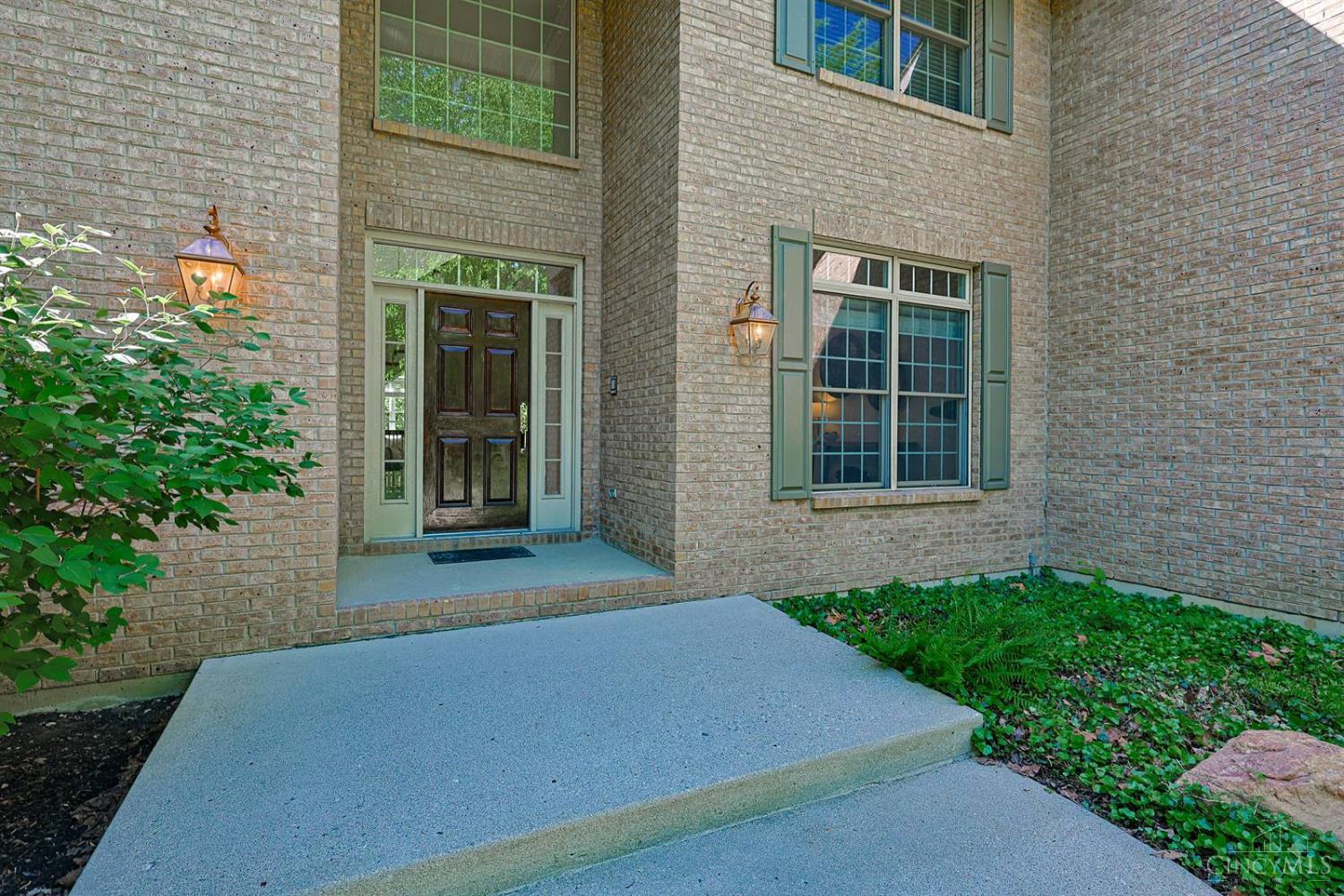 7587 Lake Water Drive