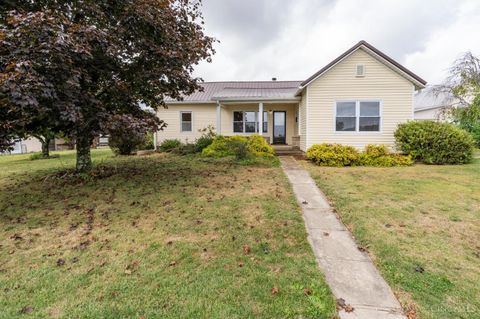 Photo of 7049 Pea Ridge Court, Liberty Township, OH 45133 (MLS # 1856220)