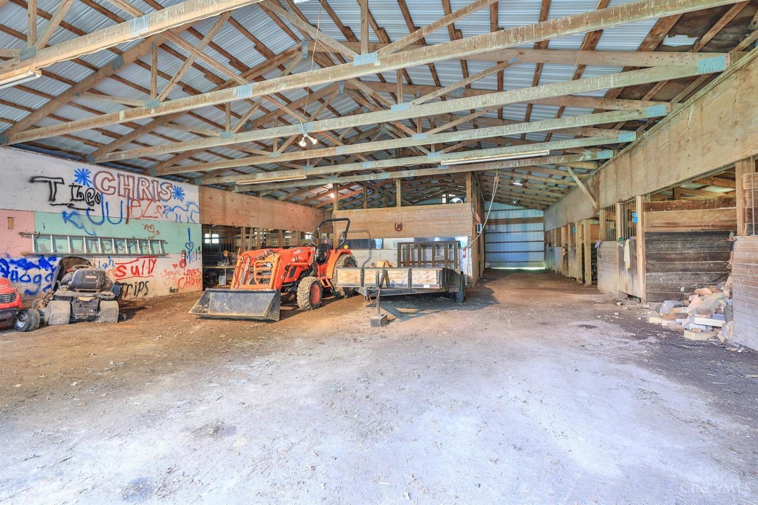1084 Dehaas Lane, Clayton, Ohio image 45