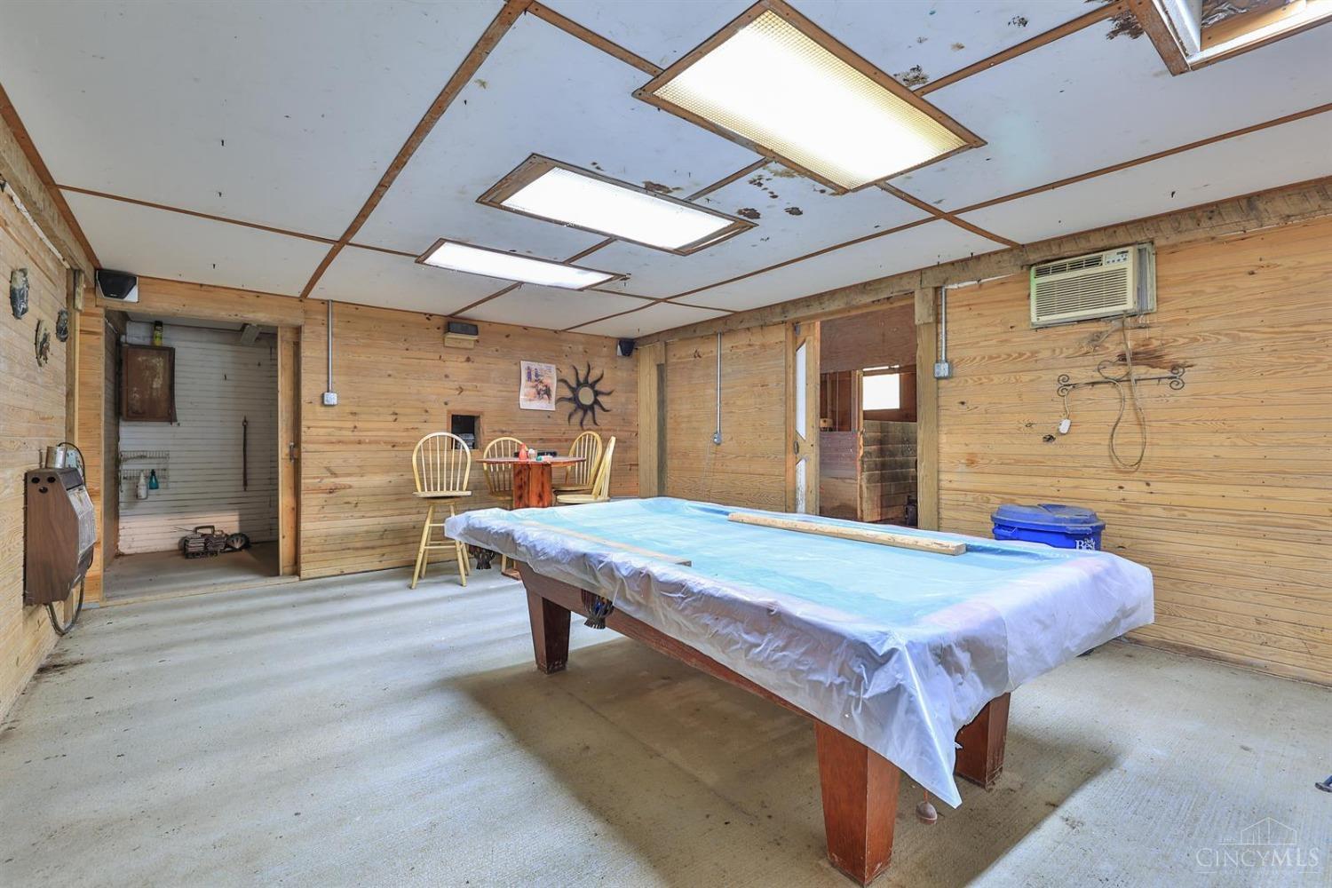 1084 Dehaas Lane, Clayton, Ohio image 25