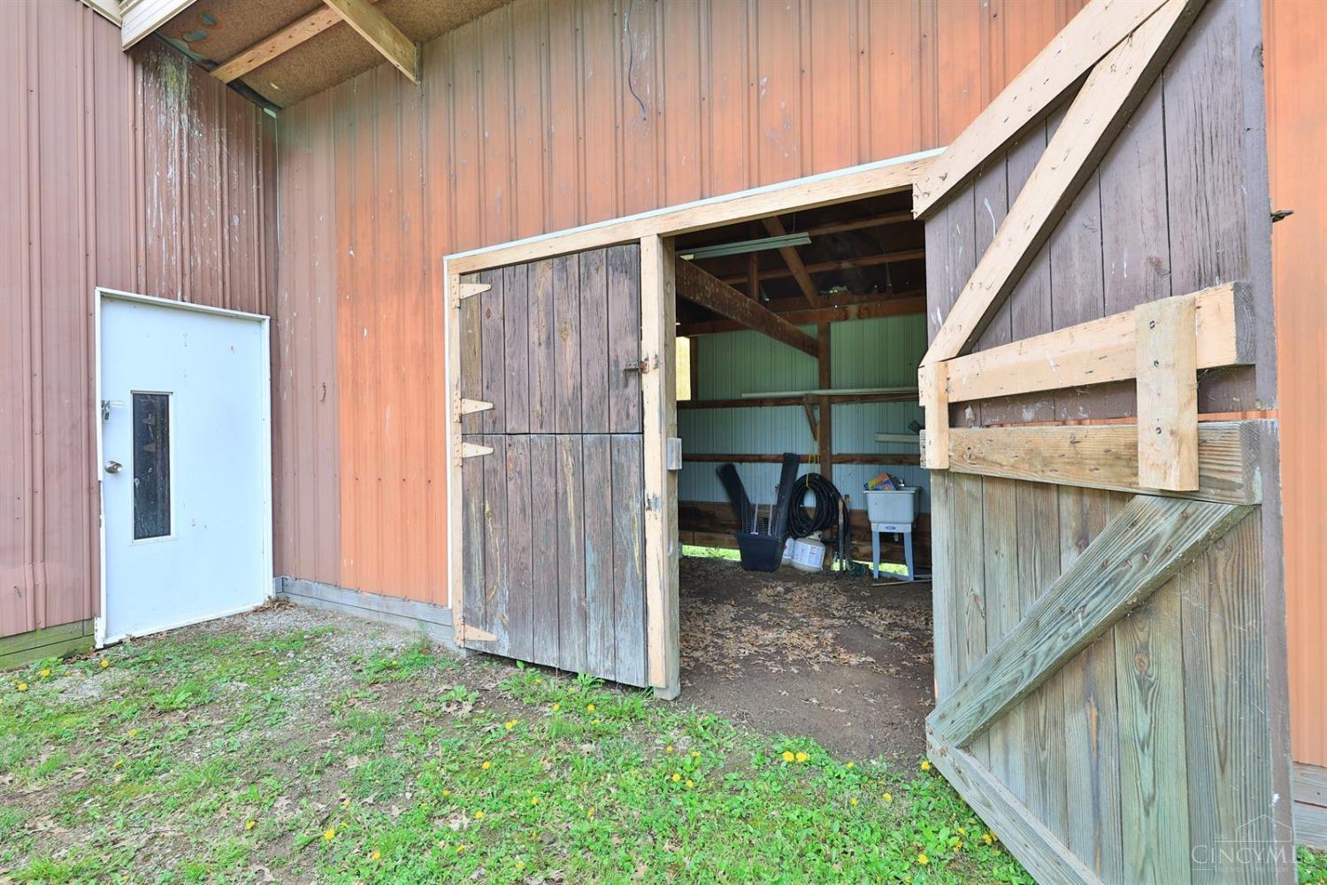 1084 Dehaas Lane, Clayton, Ohio image 47